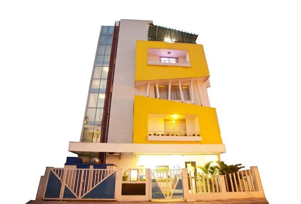 Capital O 16324 Niche Suites Bangalore Esterno foto