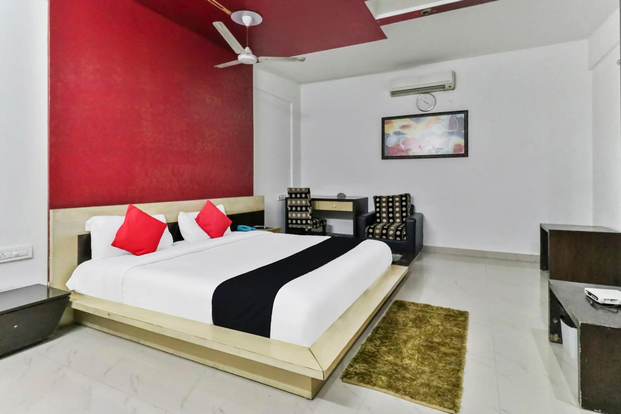 Capital O 16324 Niche Suites Bangalore Esterno foto
